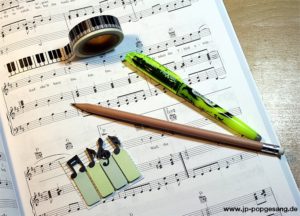 Geschenkideen für Sänger und Gesangsschüler Ein Set an Hilfsmitteln, um Gesangsnoten vorzubereiten.