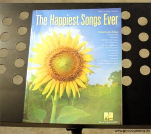 Songbuch "The Happiest Songs Ever" von Hal Leonard
