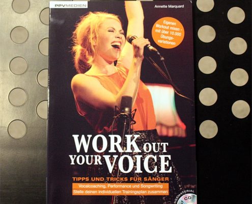 Work Out Your Voice Buch von Annette Marquard Cover